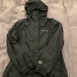 Columbia rain coat